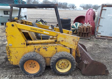 1700 mustang skid steer specs|thomas 1700 skid steer specs.